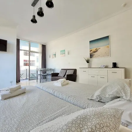 Sunset View By Tor Apartment *